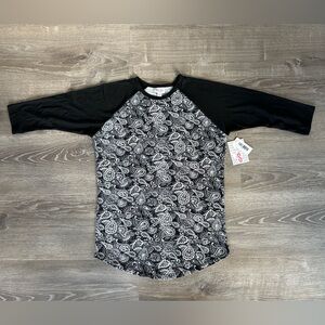 Lularoe Paisley Randy 3/4 Sleeve Shirt Black & White Size Small New with Tags